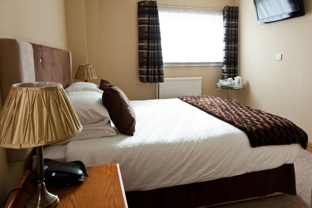 Caledonia Hotel Rosyth Rum bild